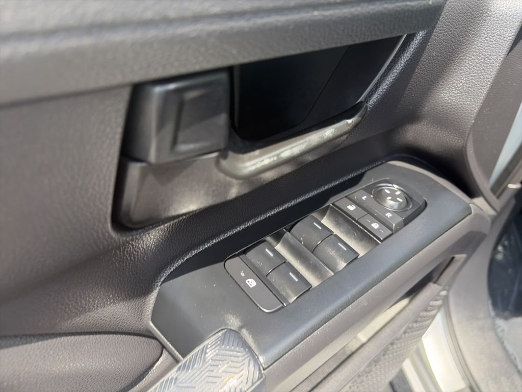 Used 2024 Silver Toyota SR image 19