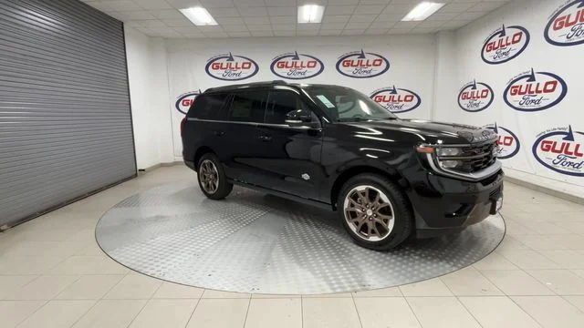 New 2027 Agate Black Metallic Ford King Ranch image 2