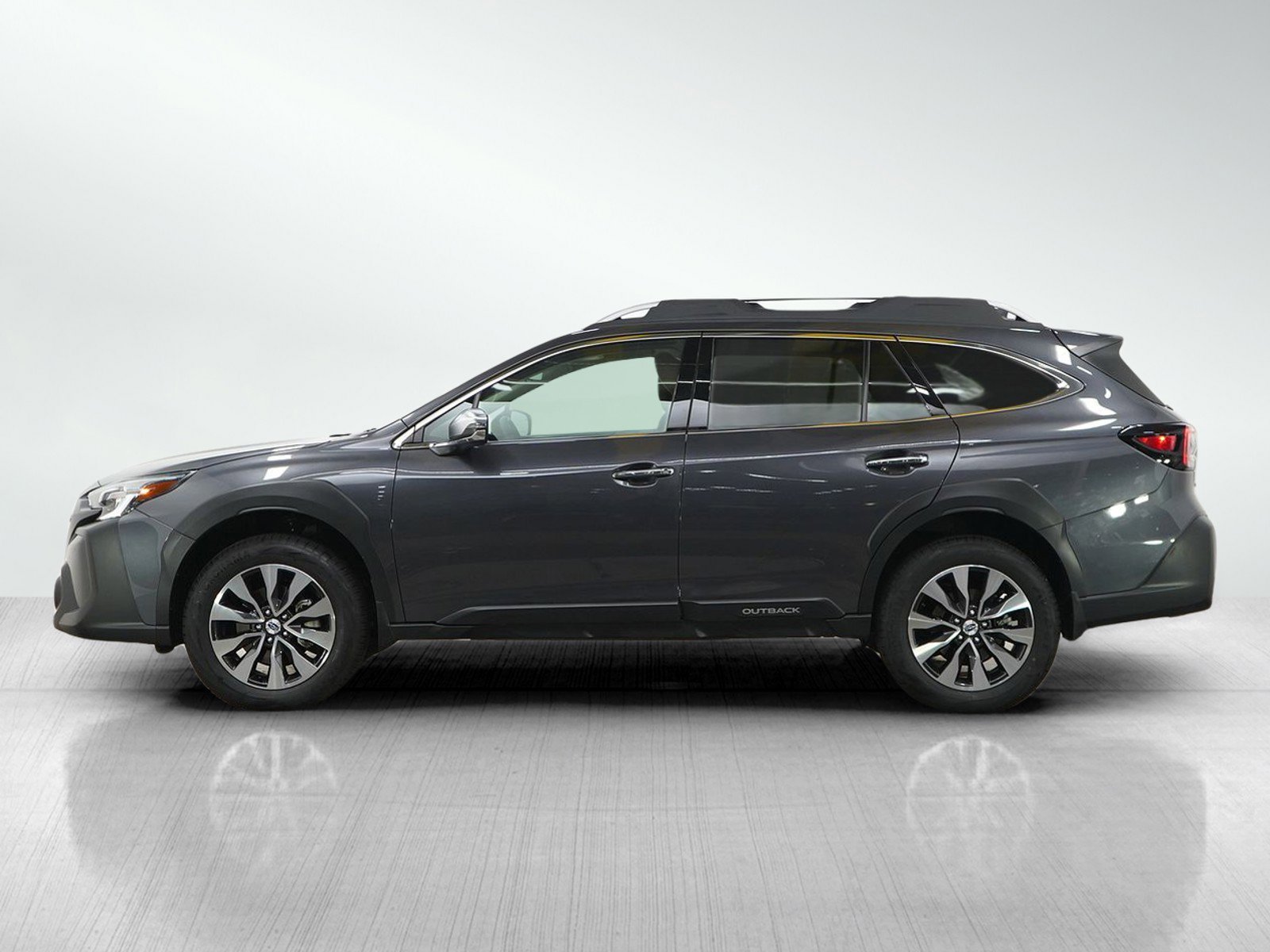 Used 2025 Subaru Outback Touring with VIN 4S4BTAPC7S3226572 for sale in South Saint Paul, Minnesota