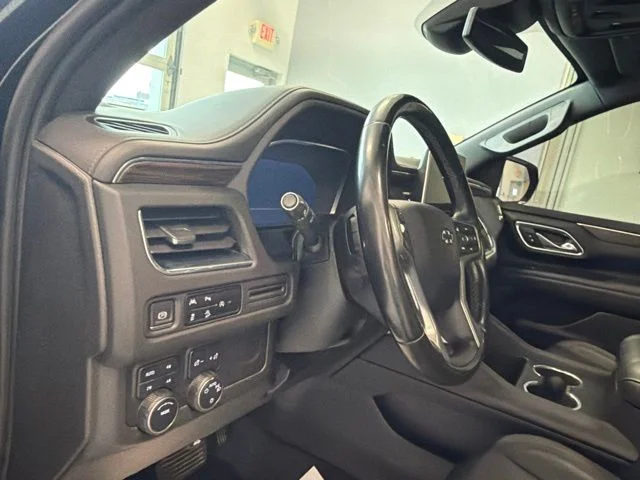 2023 Chevrolet Suburban Z71 - Photo 25