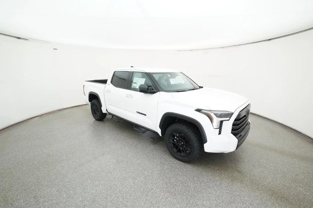 New 2026 Ice Cap Toyota SR5 image 26