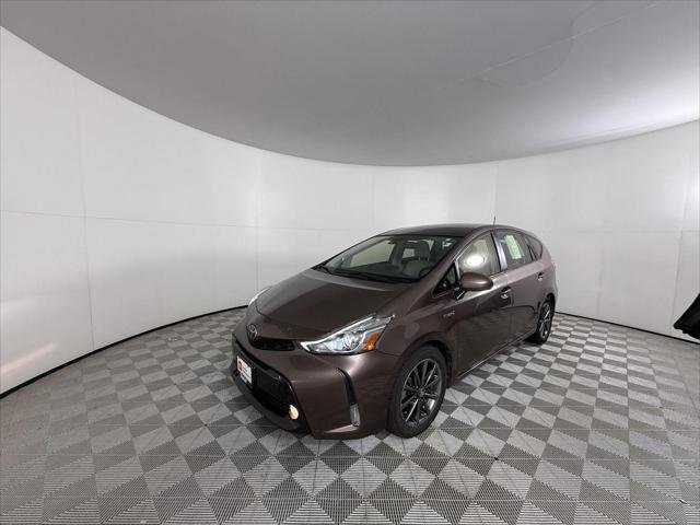Certified Used 2016 TOASTED WALNUT PEARL Toyota  image 11