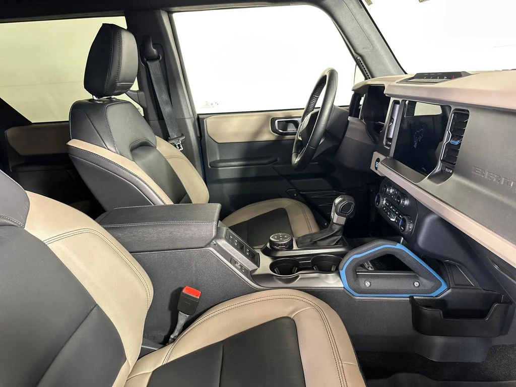 Used 2024 Blue Ford Wildtrak image 30