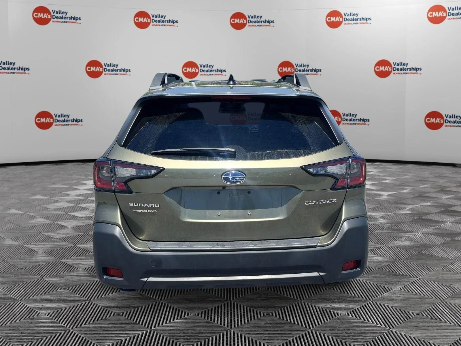 Used 2024 Autumn Green Metallic Subaru Premium image 18