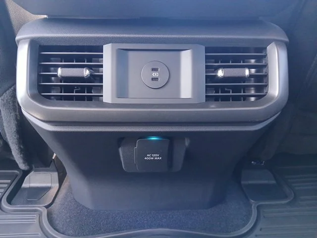 New 2026 Carbonized Gray Metallic Ford Lariat® image 14