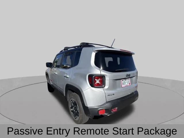 Used 2017 Silver Jeep Trailhawk image 6