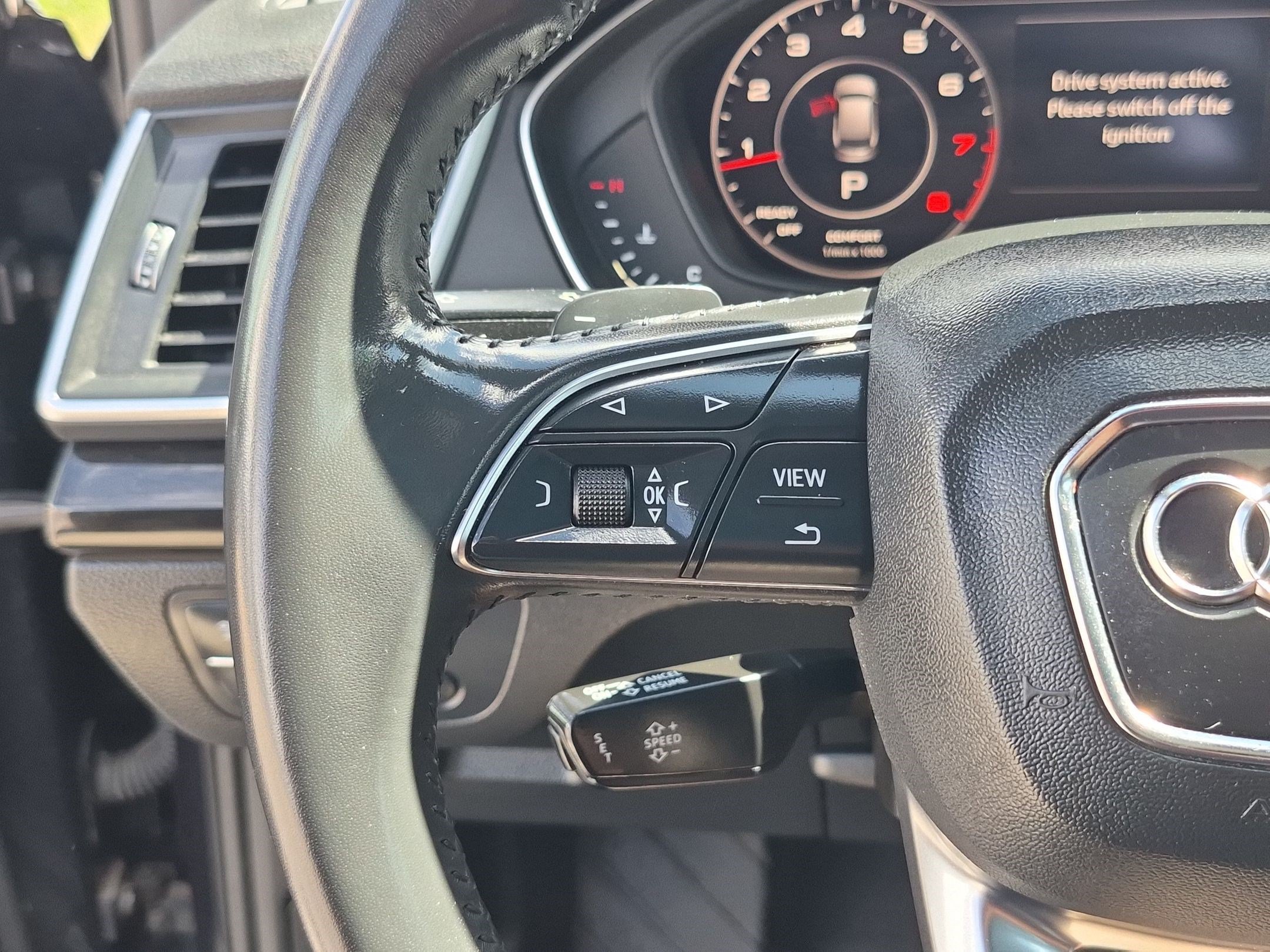 Used 2018 Moonlight Blue Audi Premium Plus image 17