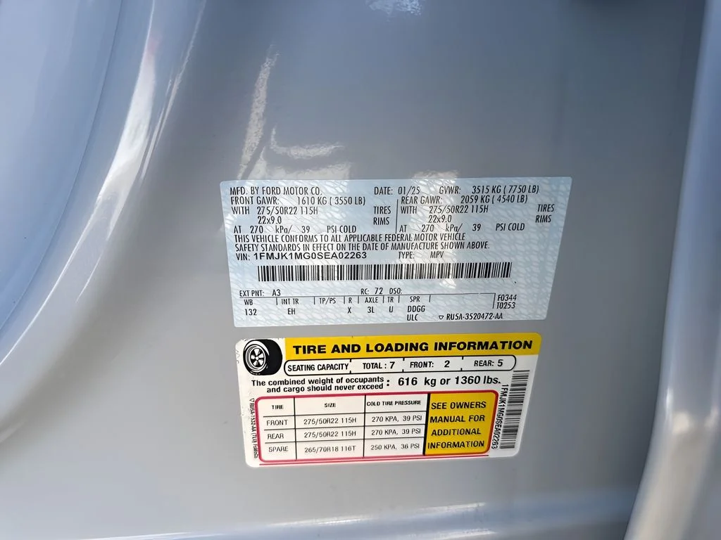 Used 2025 Silver Ford Platinum image 39