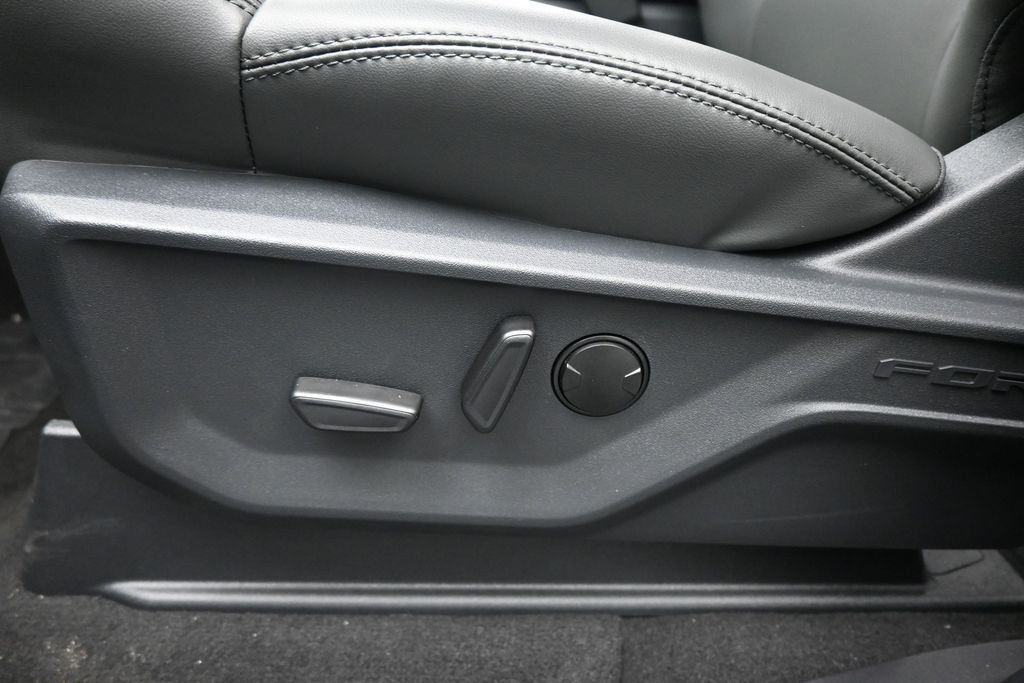 New 2026 Agate Black Metallic Ford Active image 10