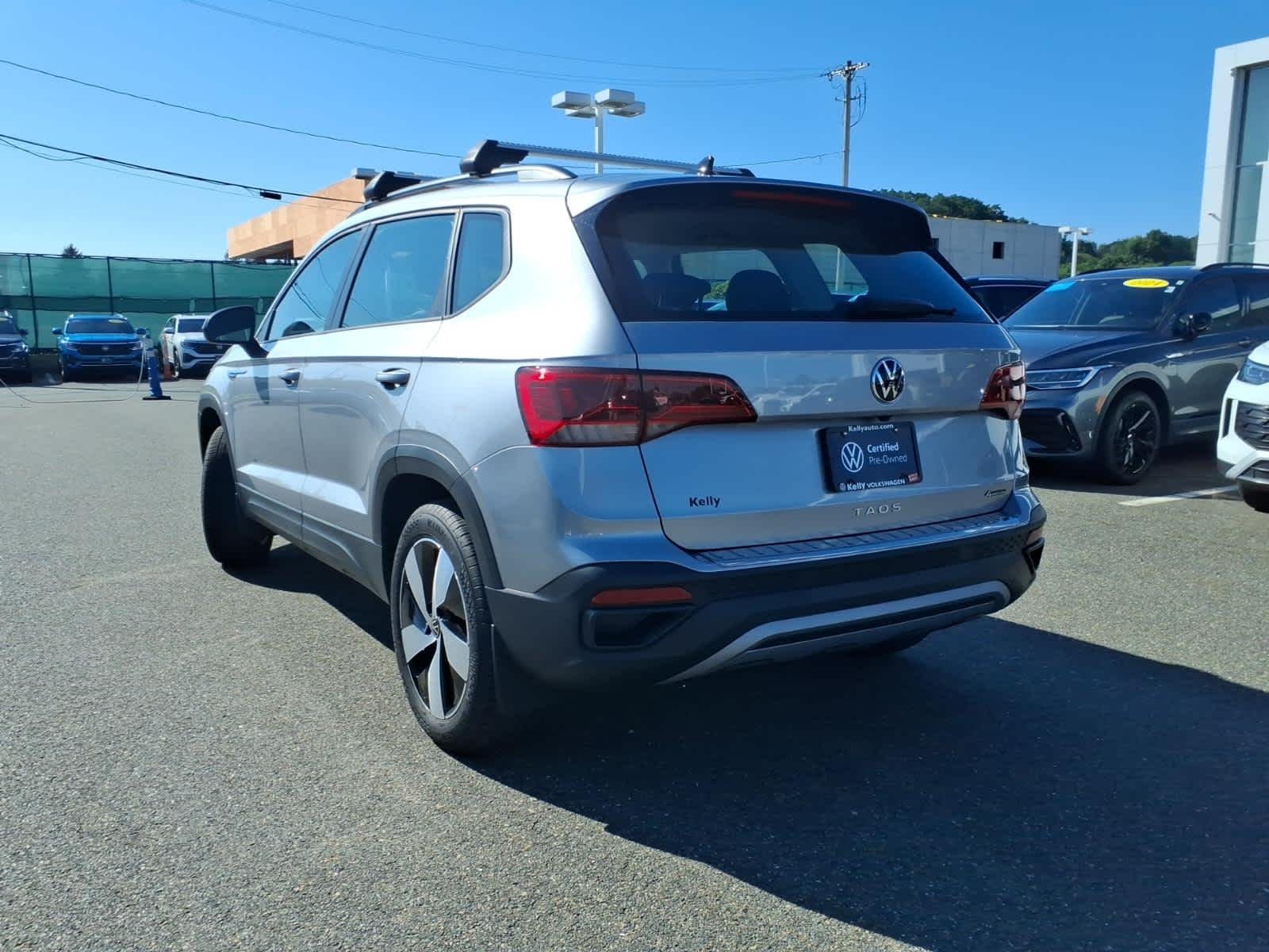 Certified Used 2024 PYRITE SILVER Volkswagen S image 7
