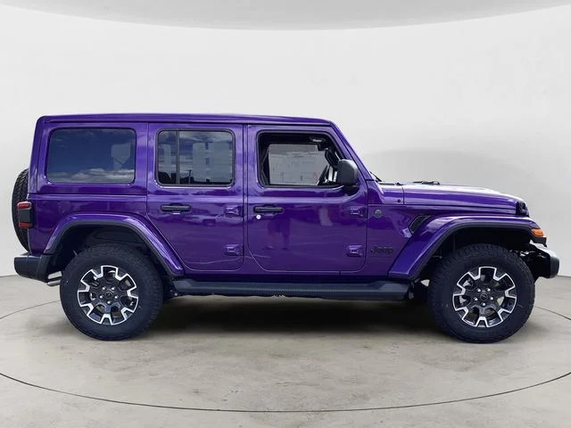 New 2026 Reign Jeep 4-DOOR SAHARA image 7