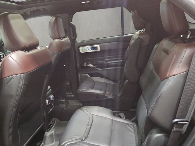 Used 2023 Gray Ford Platinum image 21