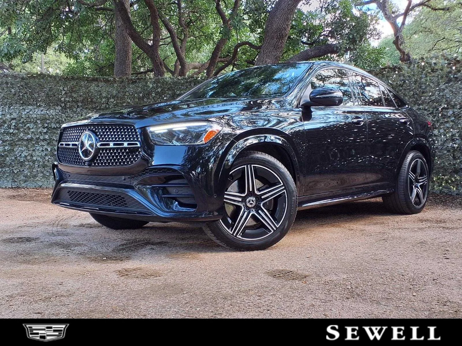 2025 Mercedes-Benz GLE GLE 450 4MATIC's photo