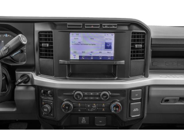 Used 2024  Ford  image 10