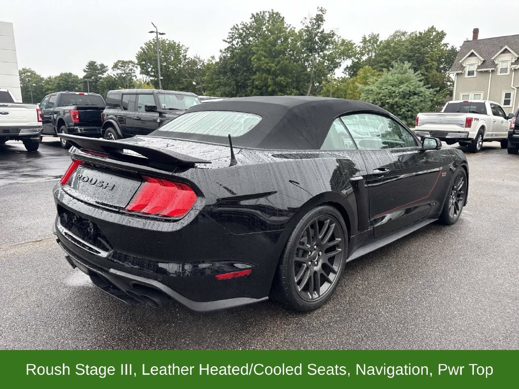 Used 2019 Black Ford GT Premium image 6