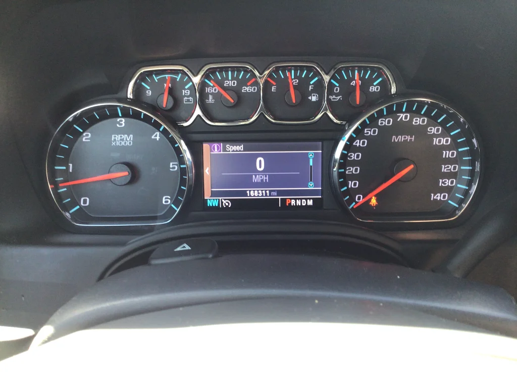 Used 2015 SUMMIT WHITE Chevrolet LS image 13