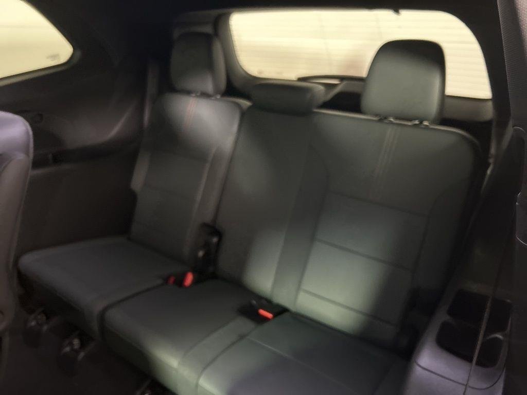 Used 2025 Ebony Twilight Metallic GMC AT4 image 18