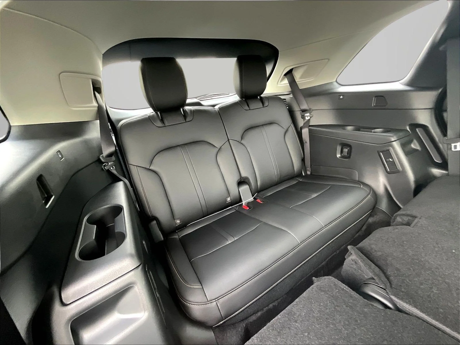 2026 Mazda CX-90 Premium Package - Photo 24