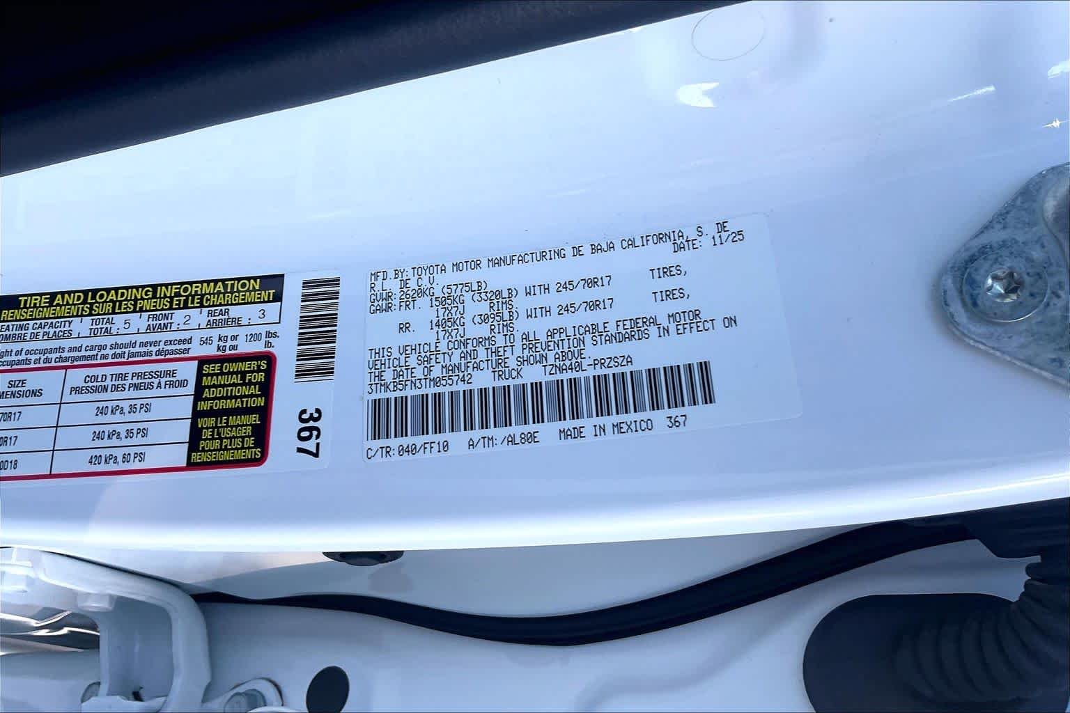Used 2026 Ice Cap Toyota SR5 image 36