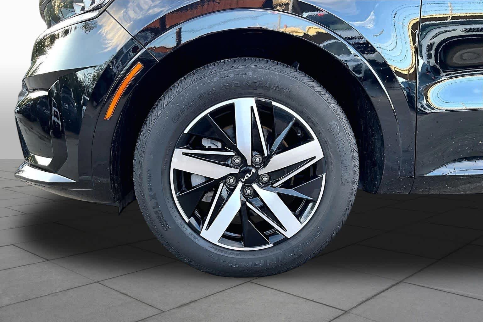 Certified Used 2022 BLACK Kia S image 11