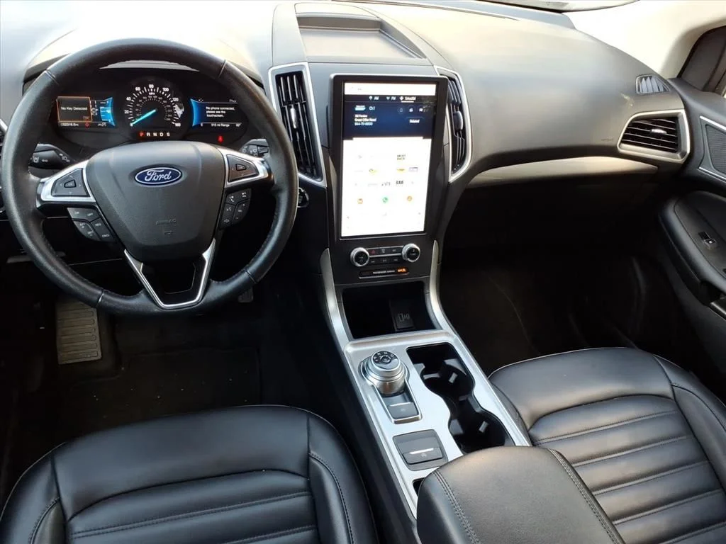 Used 2024 White Ford SEL image 24