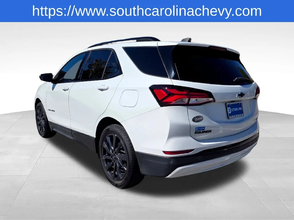 Used 2024 Summit White Chevrolet RS image 37