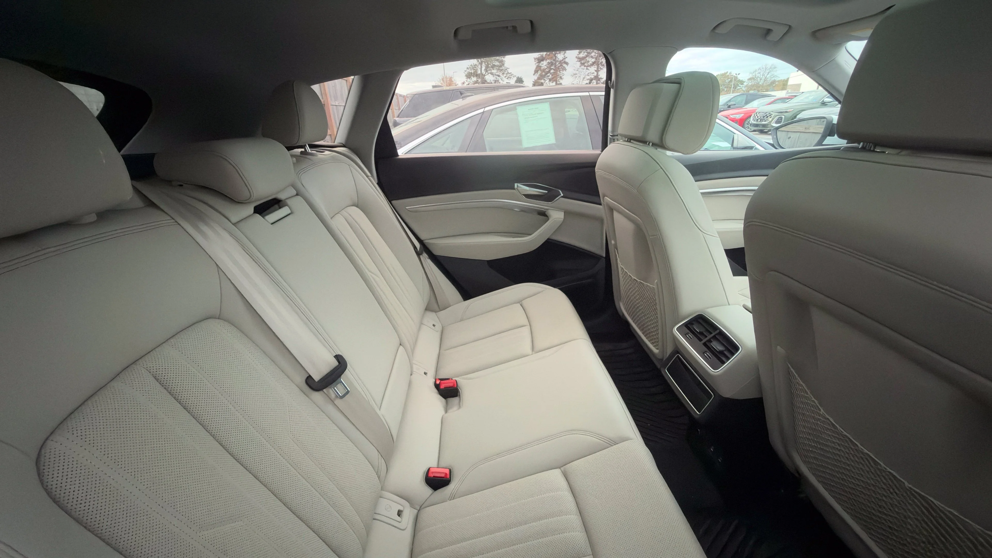 Used 2024 Glacier White Audi Premium Plus image 6