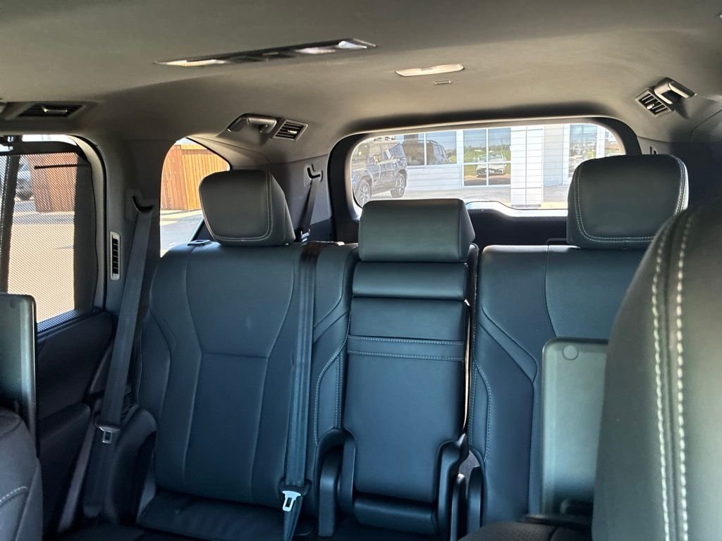 Used 2022 Silver Lexus 600 Luxury image 6