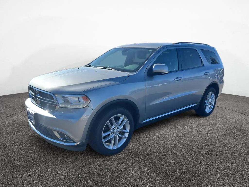 Used 2016 Billet Silver Metallic Clearcoat Dodge Limited image 2