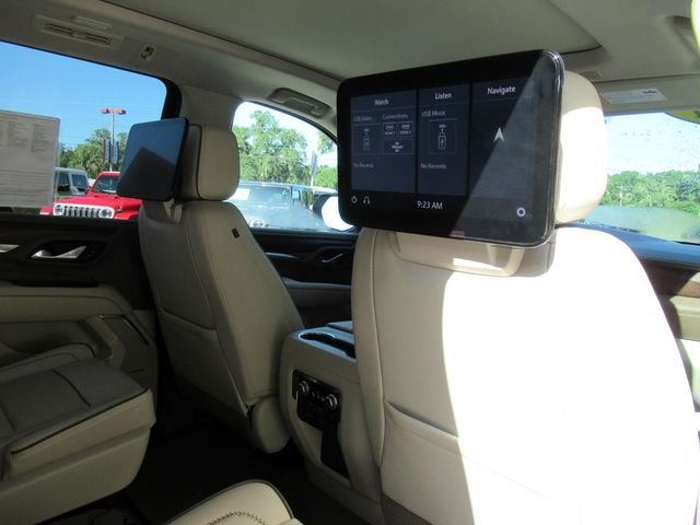 Used 2021 Beige GMC Denali image 13