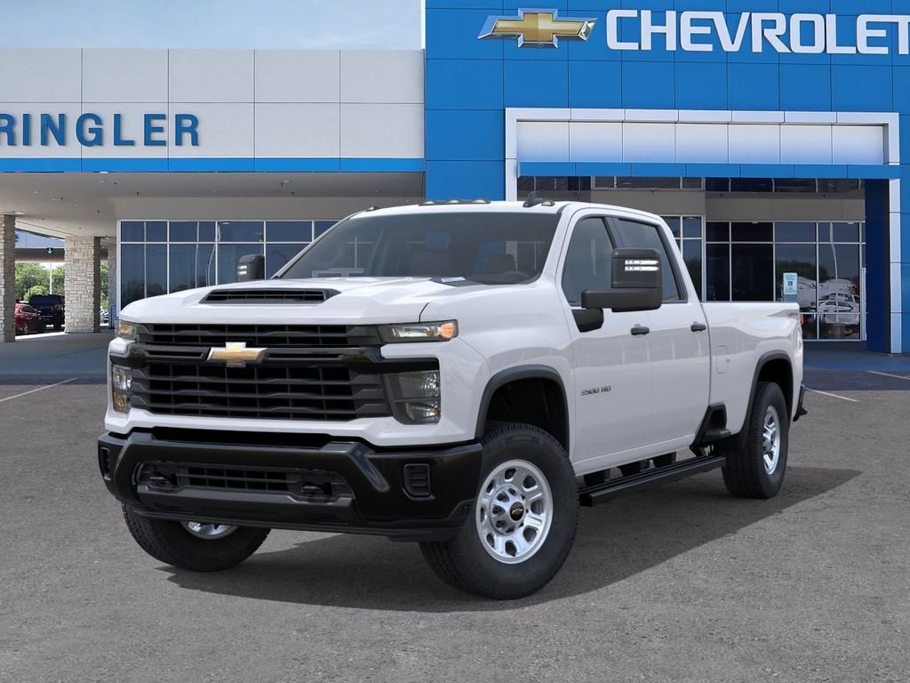 New 2026 Summit White Chevrolet WT image 6