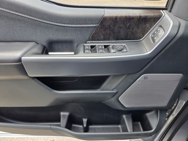 Used 2021 Silver Ford Lariat image 28