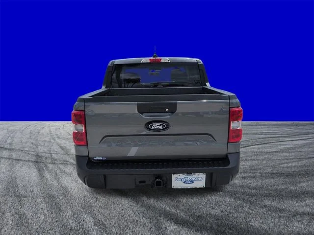New 2026 Carbonized Gray Metallic Ford XLT image 5