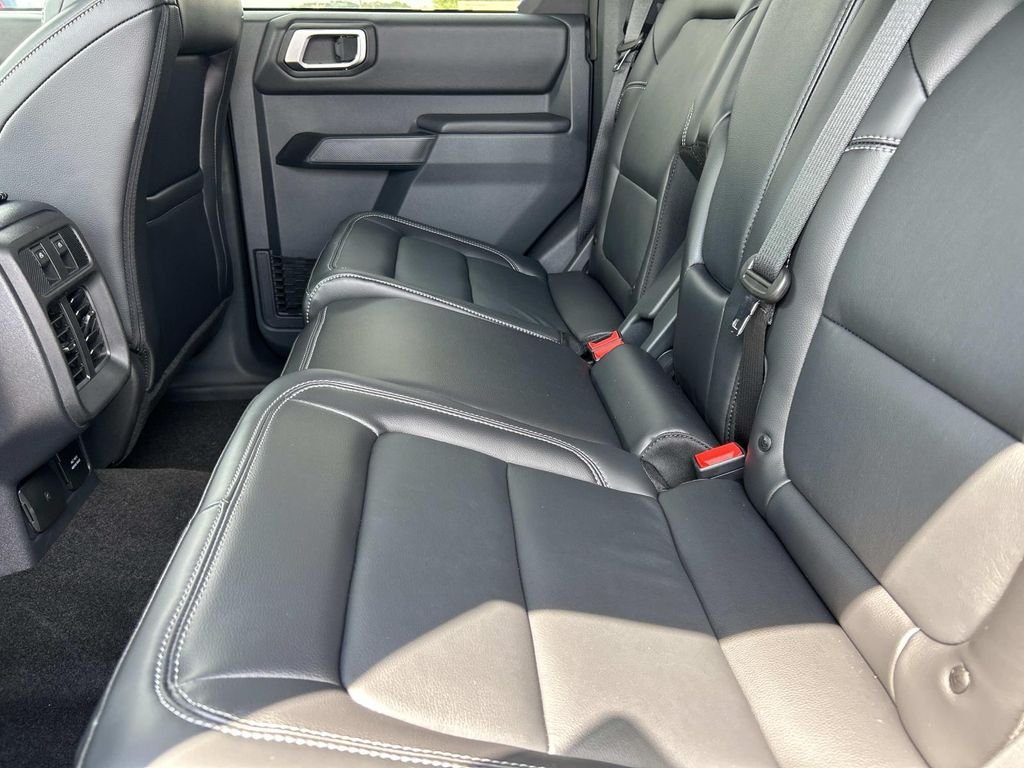New 2026 Shadow Black Ford Outer Banks® image 15