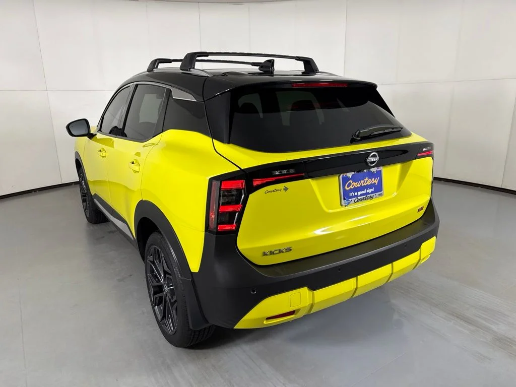 2026 Nissan KICKS SR - Photo 6