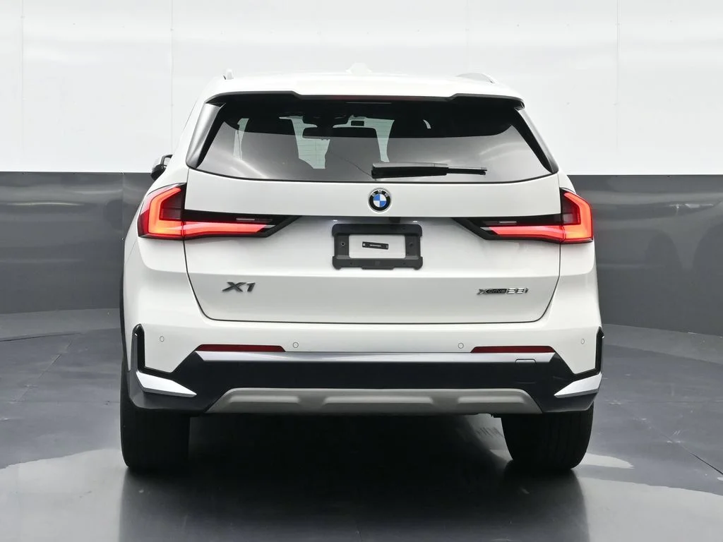 2023 BMW X1 28i - Photo 7