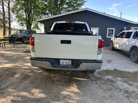 Used 2012 White Toyota Grade image 4