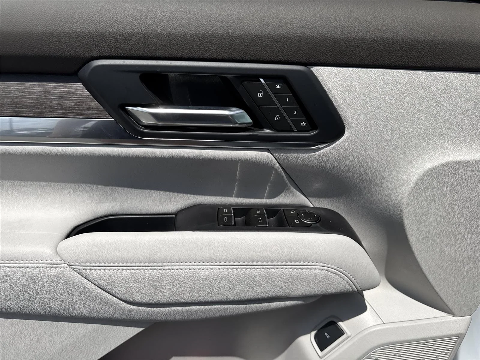 New 2026 Glacier White Tricoat GMC Denali image 17