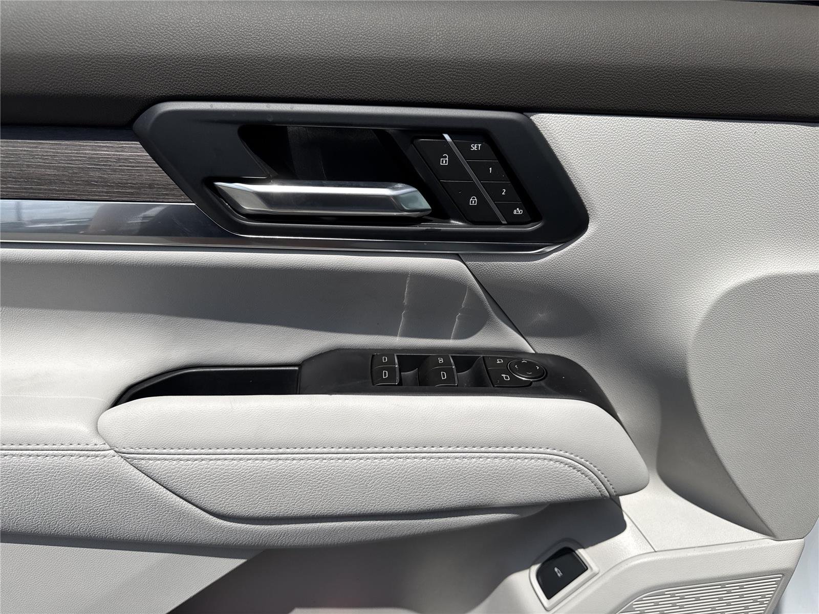 New 2026 Glacier White Tricoat GMC Denali image 17