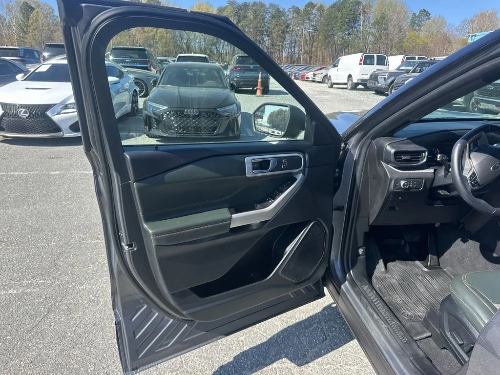 Used 2022 Gray Ford Timberline image 26