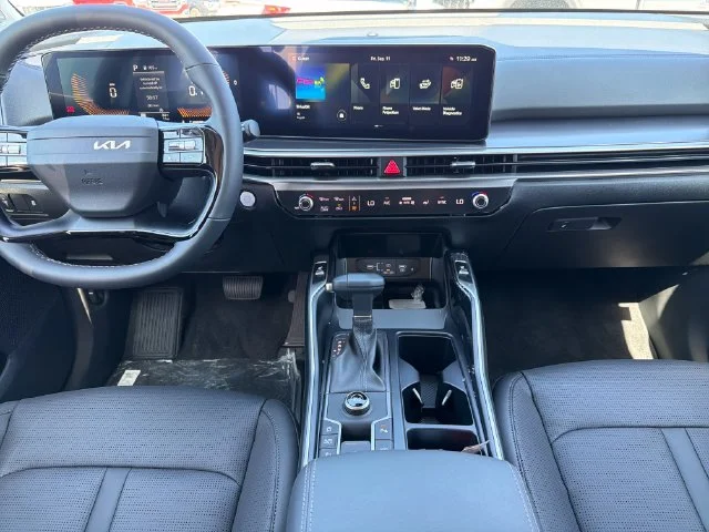 New 2026 Glacial White Pearl Kia S image 9