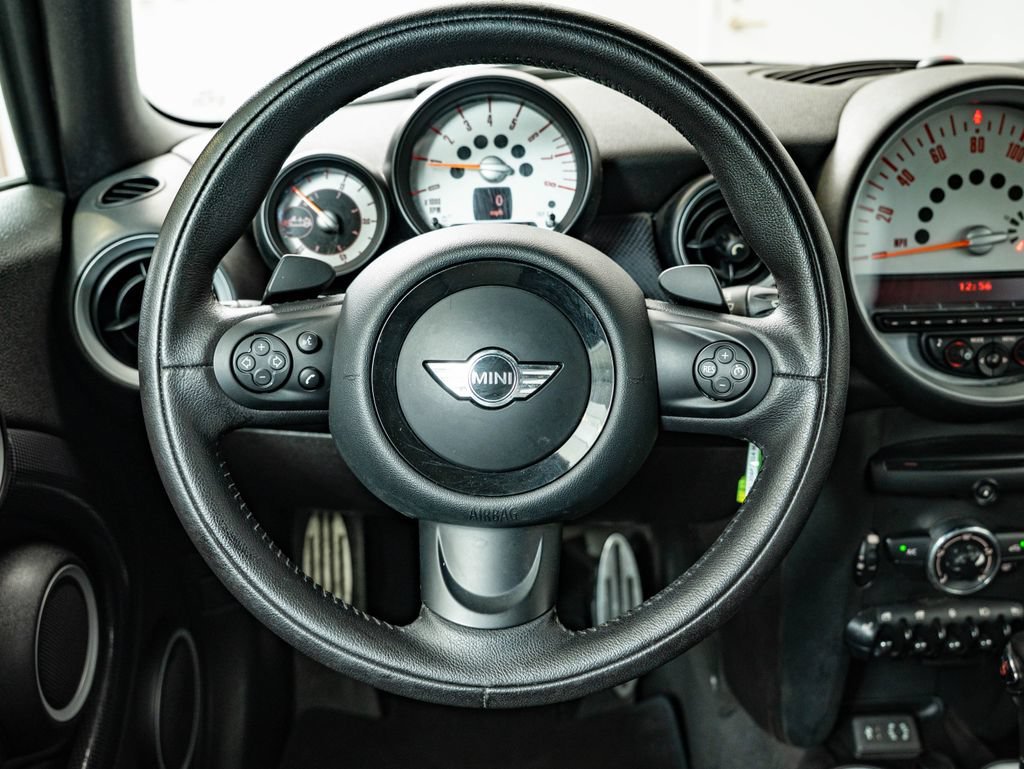 Used 2014 White Silver MINI  image 35