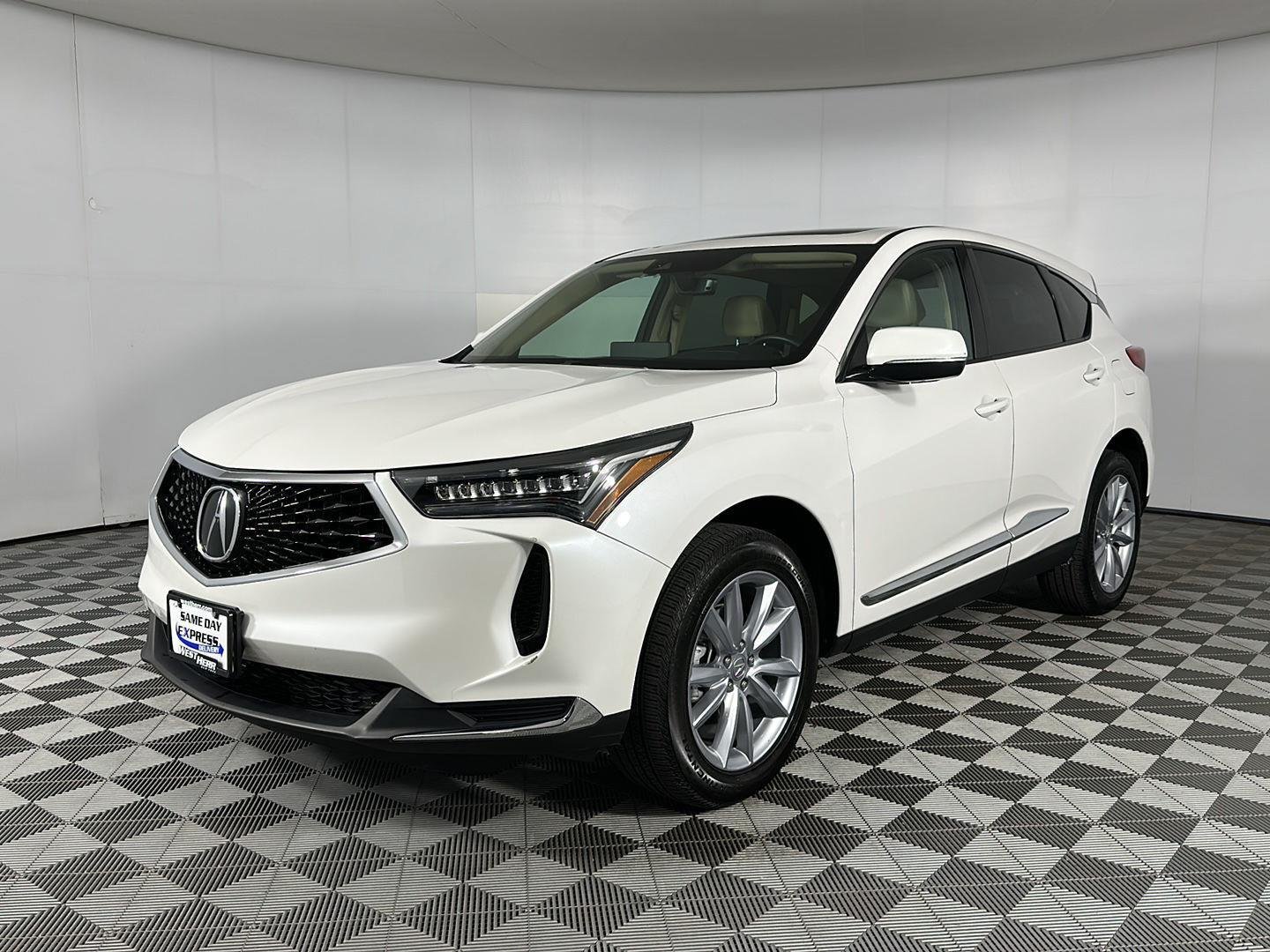 Used 2023 Platinum White Pearl Acura SH-AWD image 3