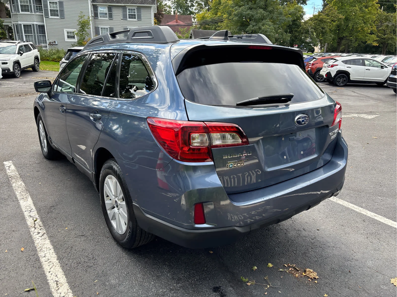 Used 2016 Twilight Blue Metallic Subaru 2.5i Premium image 5