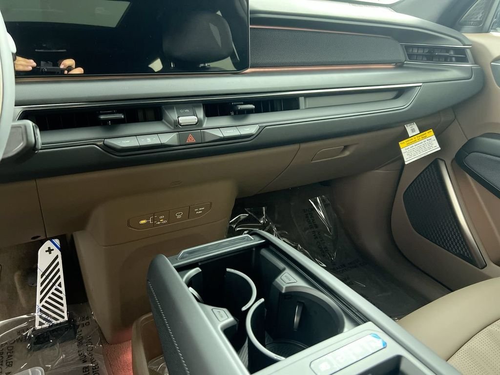 New 2026 Wolf Gray / Black Roof Kia GT-Line AWD image 25