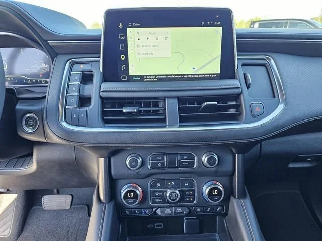 Used 2023 Summit White GMC AT4 image 28