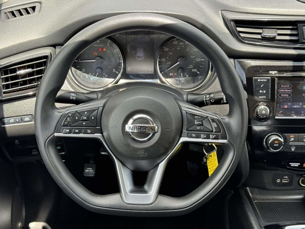 Used 2019 Silver Nissan S image 10