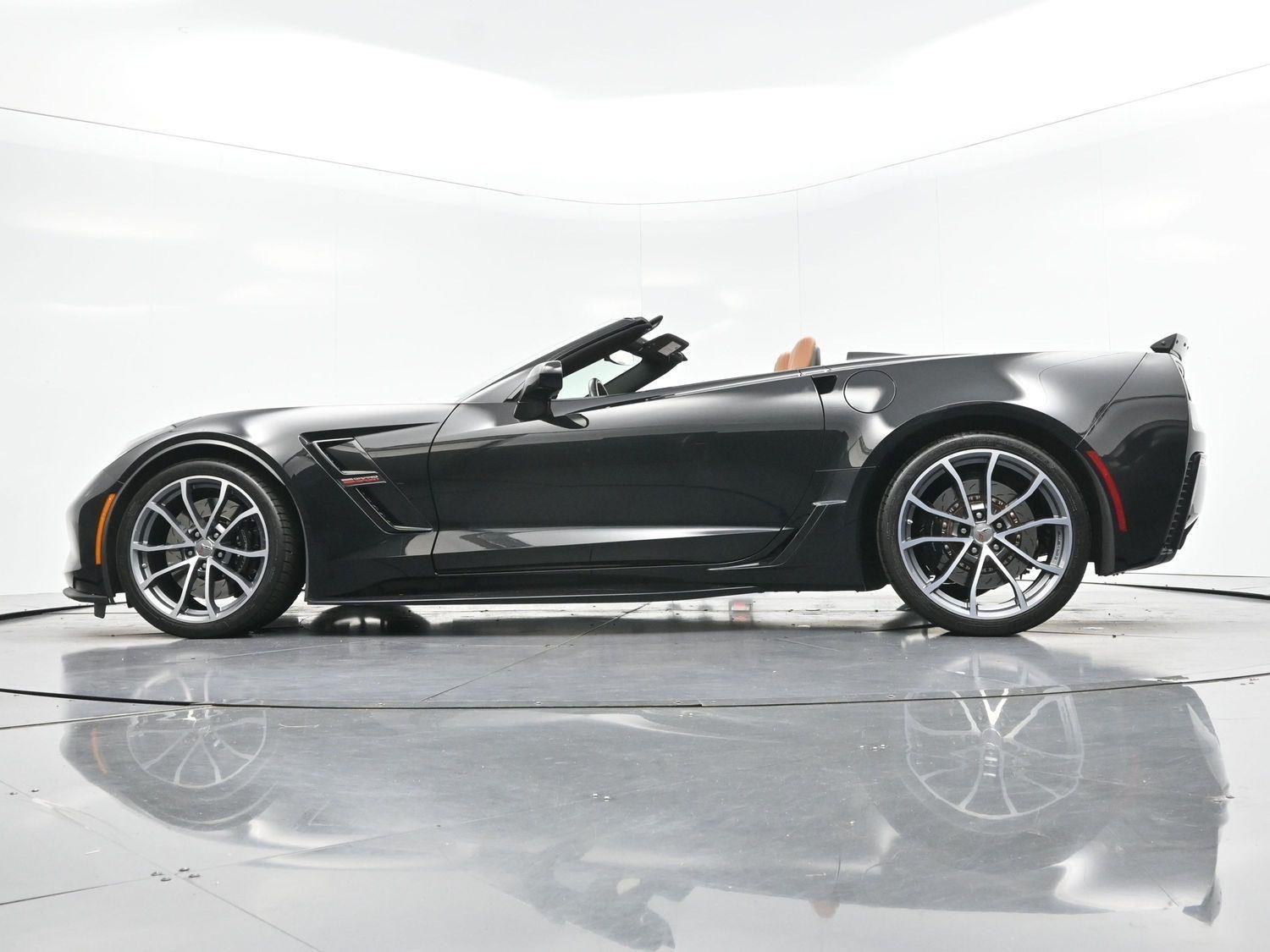 Used 2019 BLACK Chevrolet Grand Sport 2LT image 50