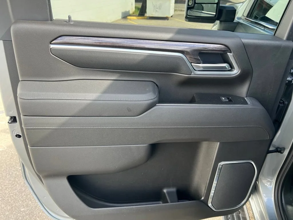 New 2026 Sterling Gray Metallic Chevrolet LTZ image 21