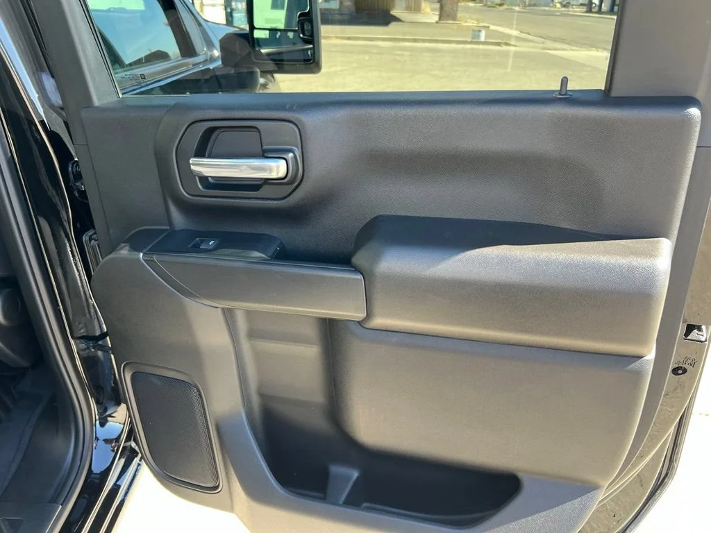 Used 2024 Black Chevrolet Custom image 23